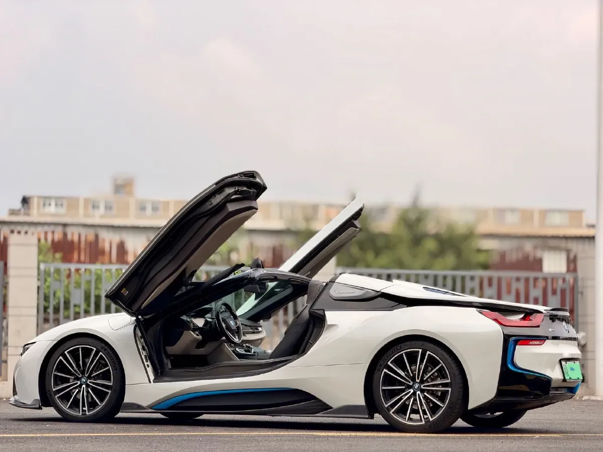 2019 BMW i8 1.5T 231HP L3 6AT PHEV 11.6KWH,autocango,china used car exporter,china ev exporter,chinese used car exporter,chinese used ev exporter