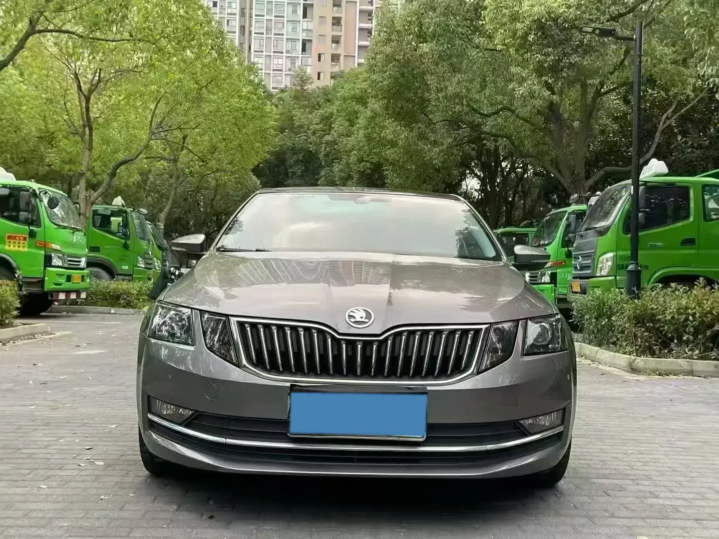 2019 SKODA OCTAVIA thumbnail 2