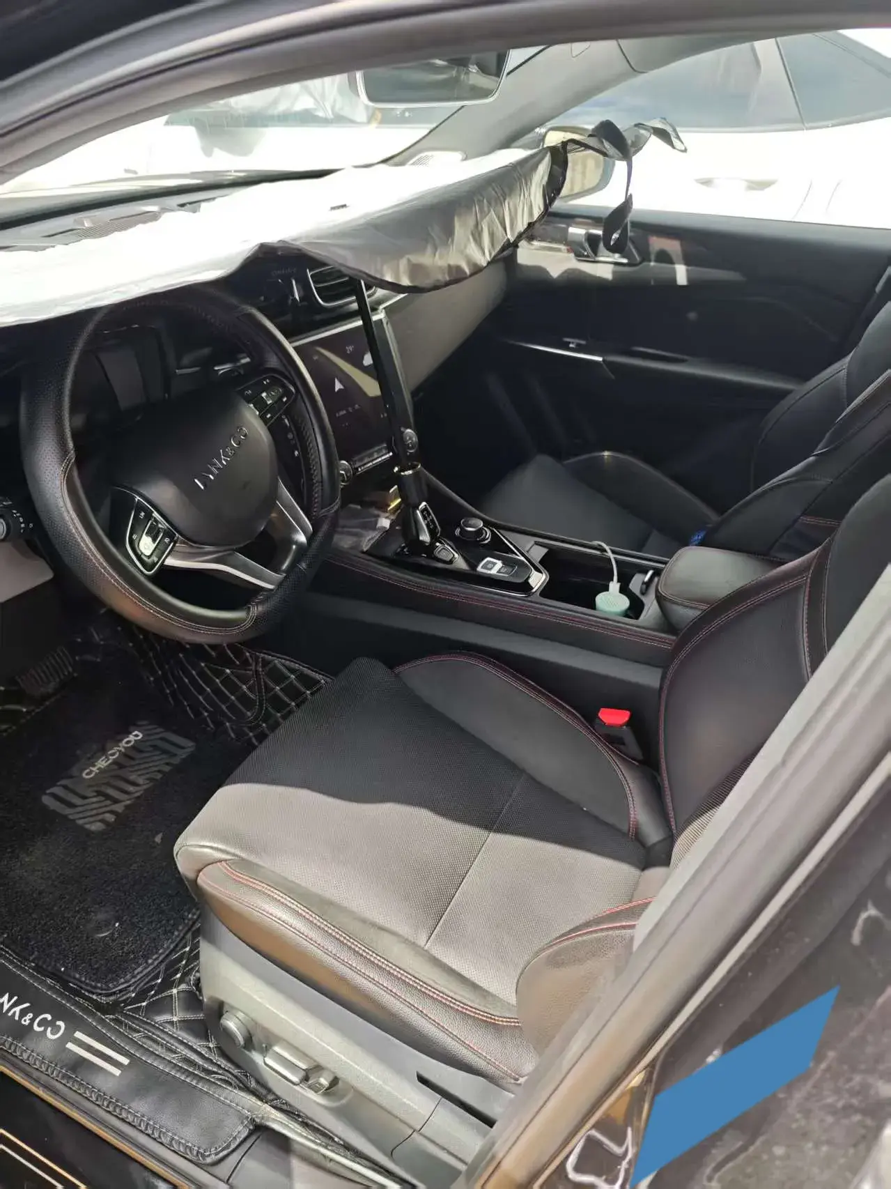 2019 LYNK&CO 03 thumbnail 3