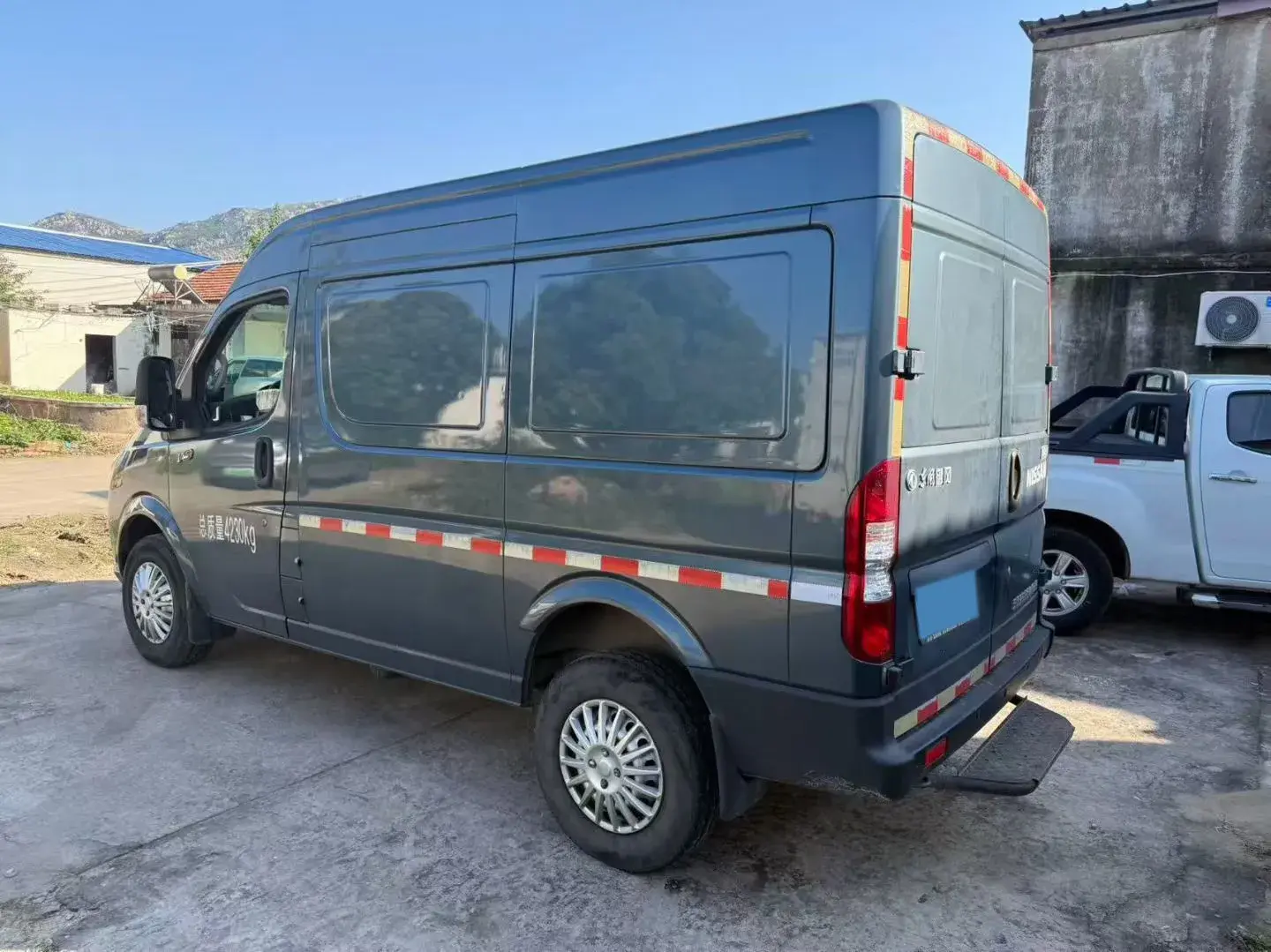 2021 DONGFENG DFAC thumbnail 2