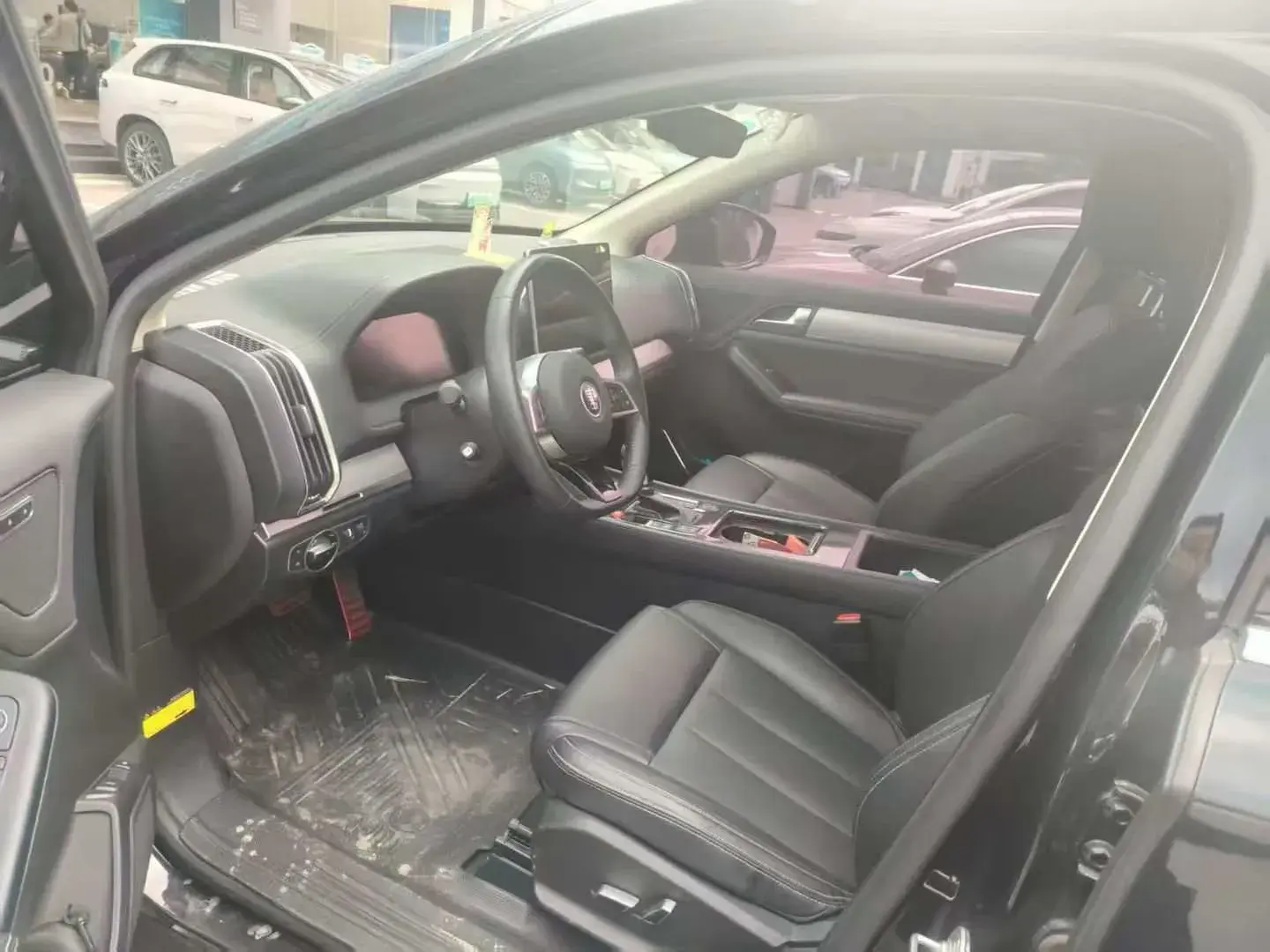 2019 BYD TANG thumbnail 2