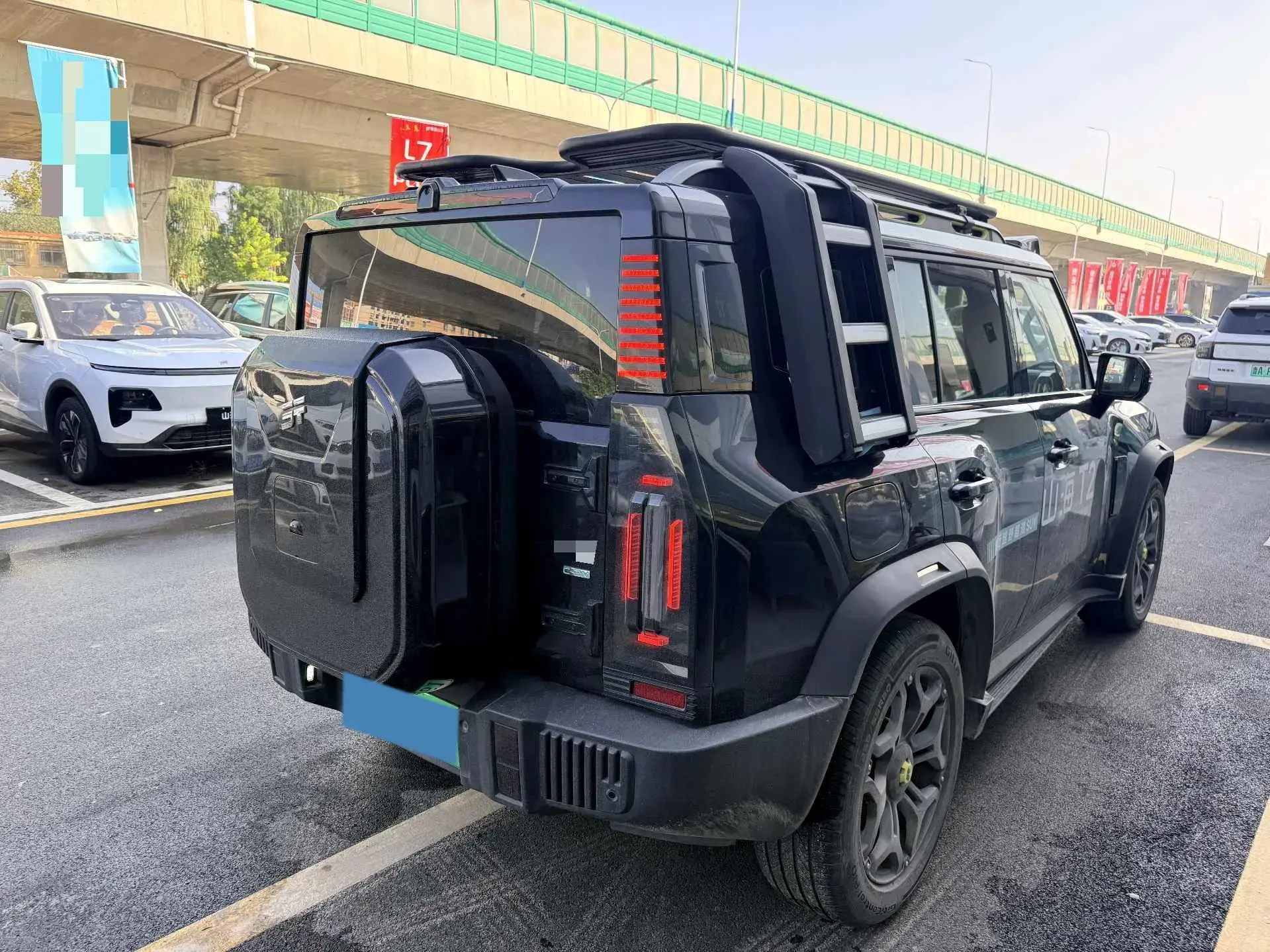 2024 JETOUR SHANHAI thumbnail 3