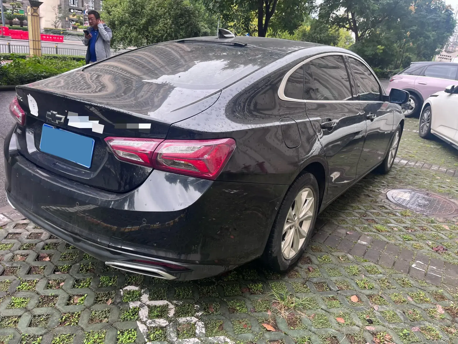 2022 CHEVROLET MALIBU thumbnail 4