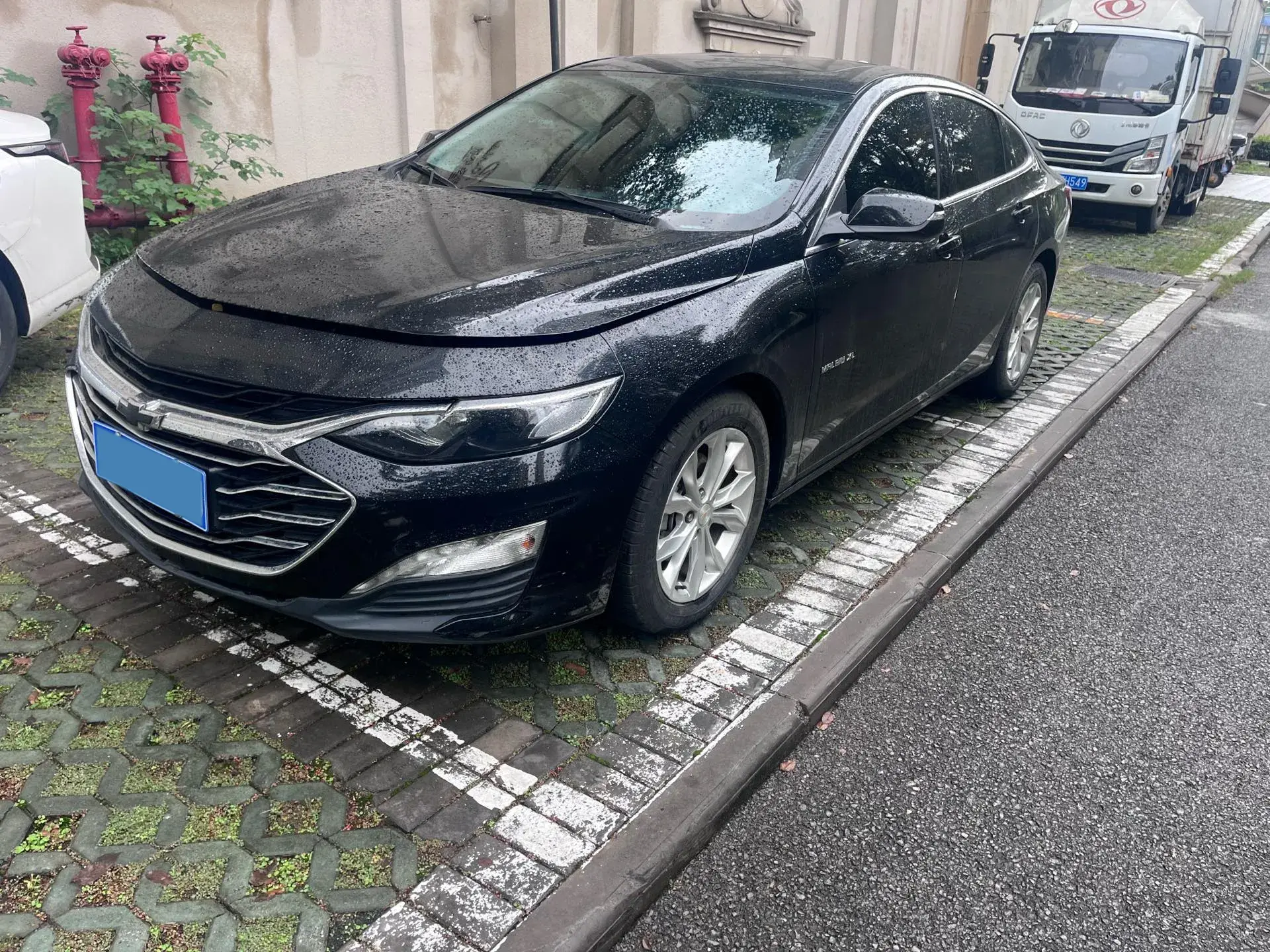 2022 CHEVROLET MALIBU view 1