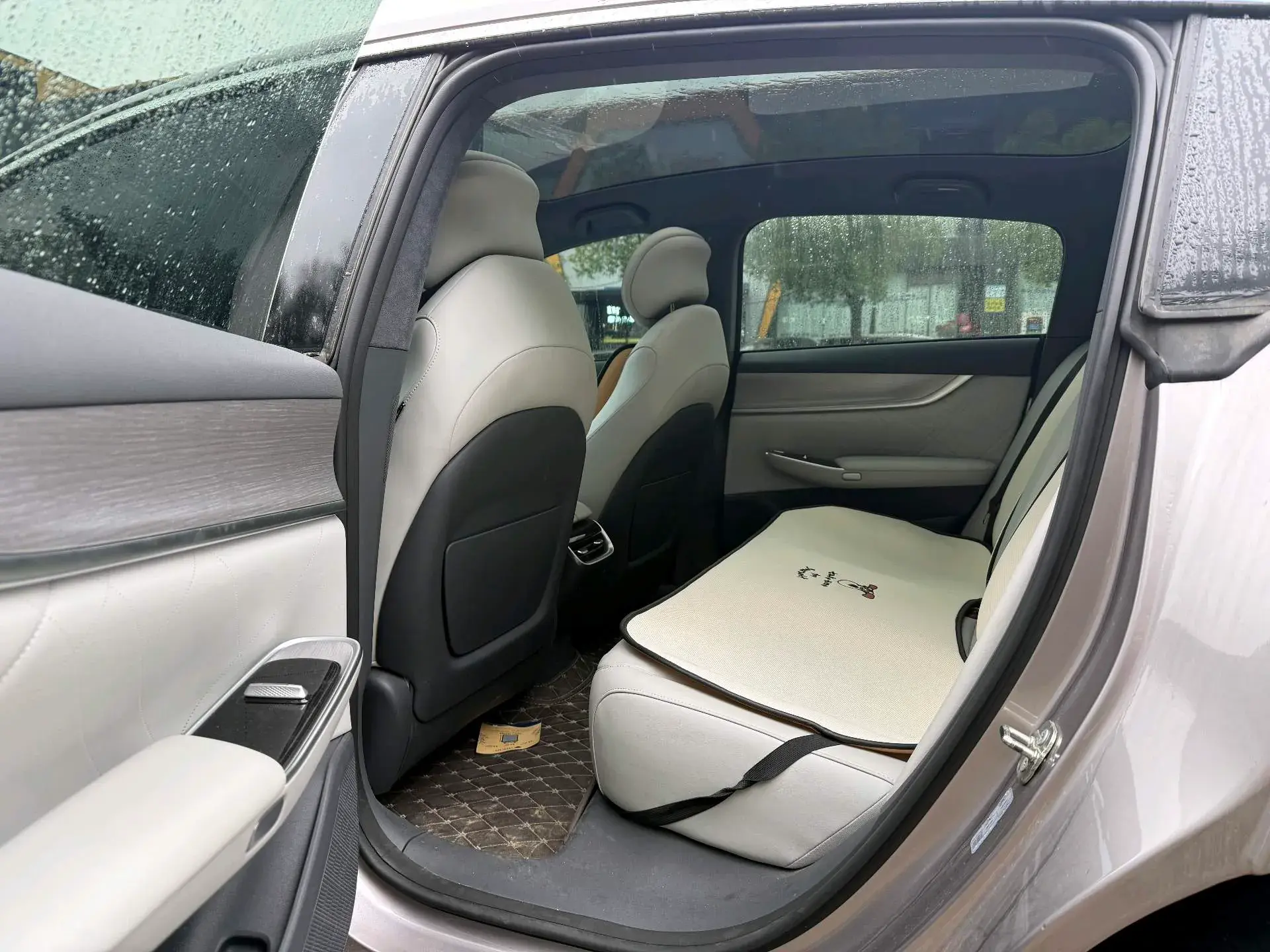 2023 CHANGAN QIYUAN thumbnail 3