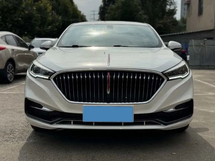 2020 HONGQI H5 thumbnail 2