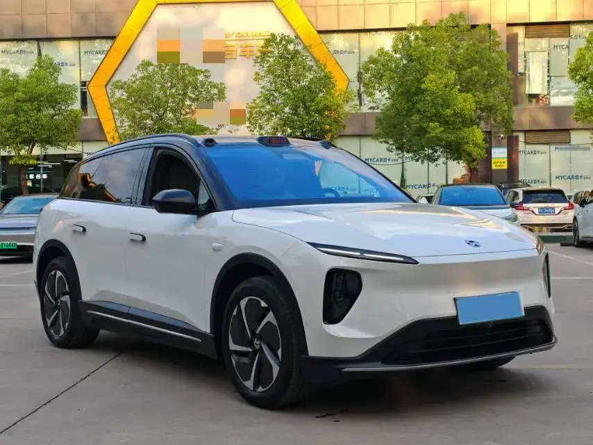 2023 NIO ES6 thumbnail 3