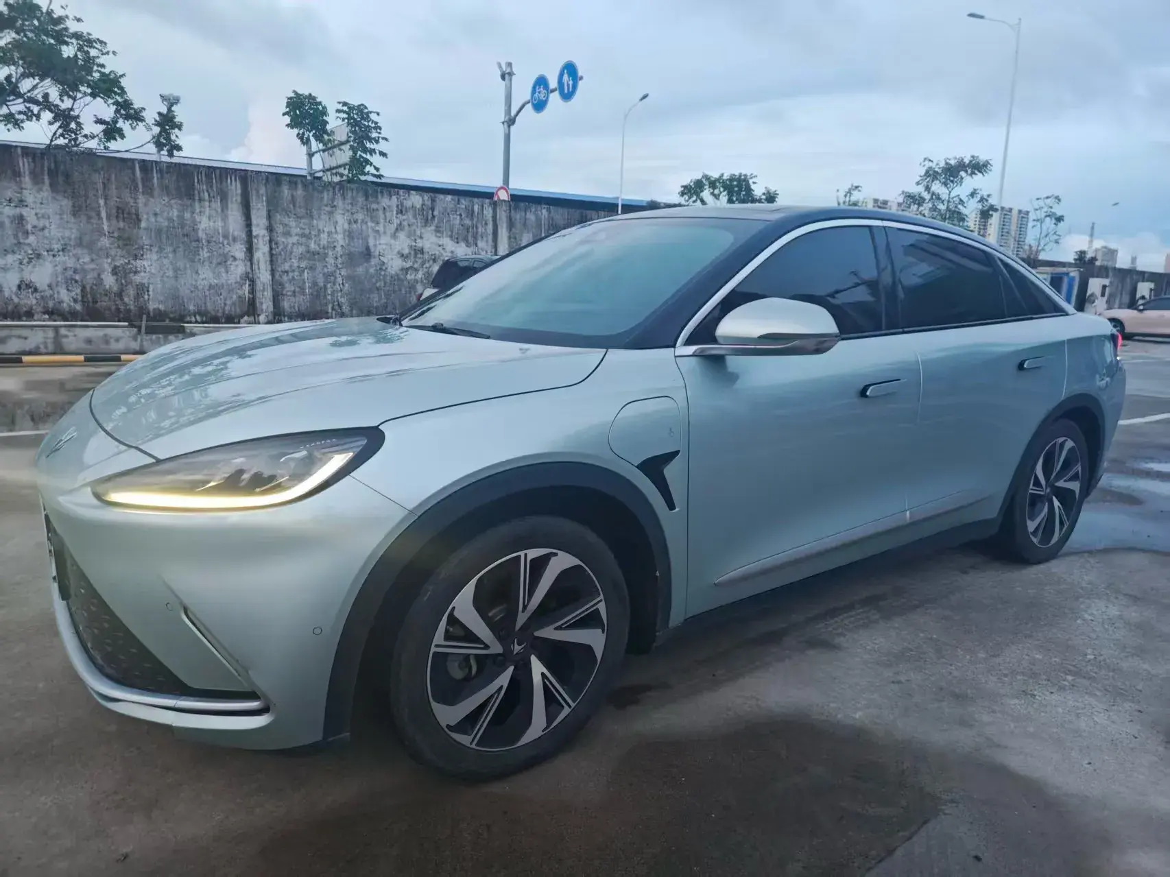 2022 ARCFOX ΑS view 1