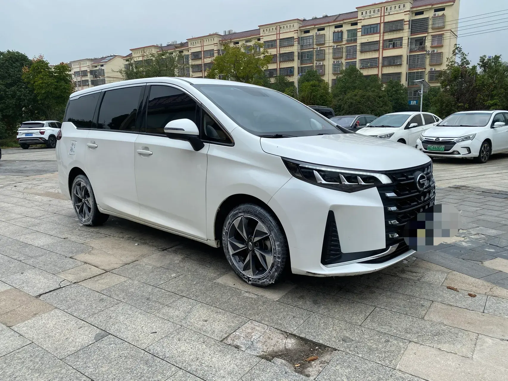 2021 GAC TRUMPCHI thumbnail 3