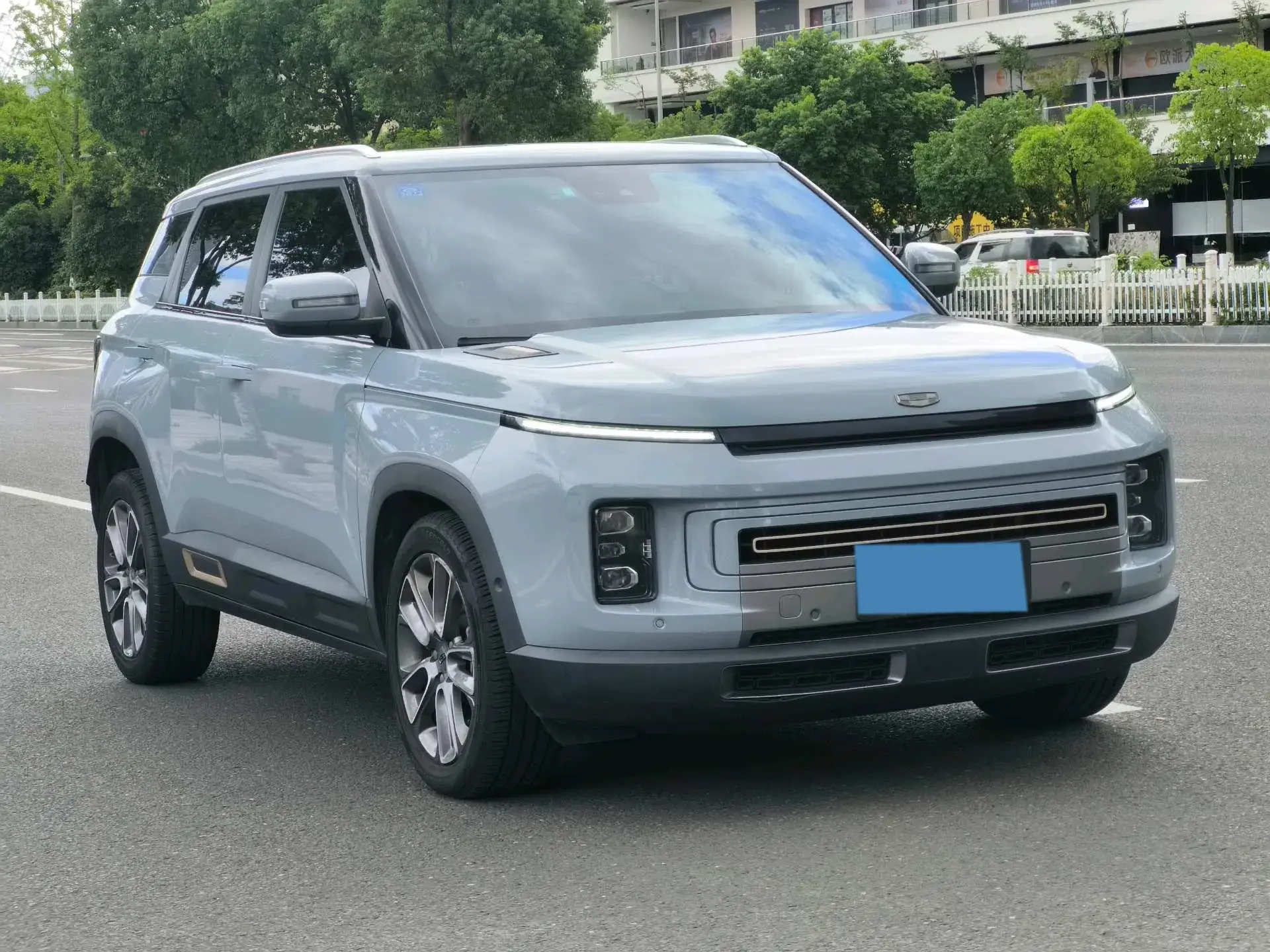 2020 GEELY ICON thumbnail 3