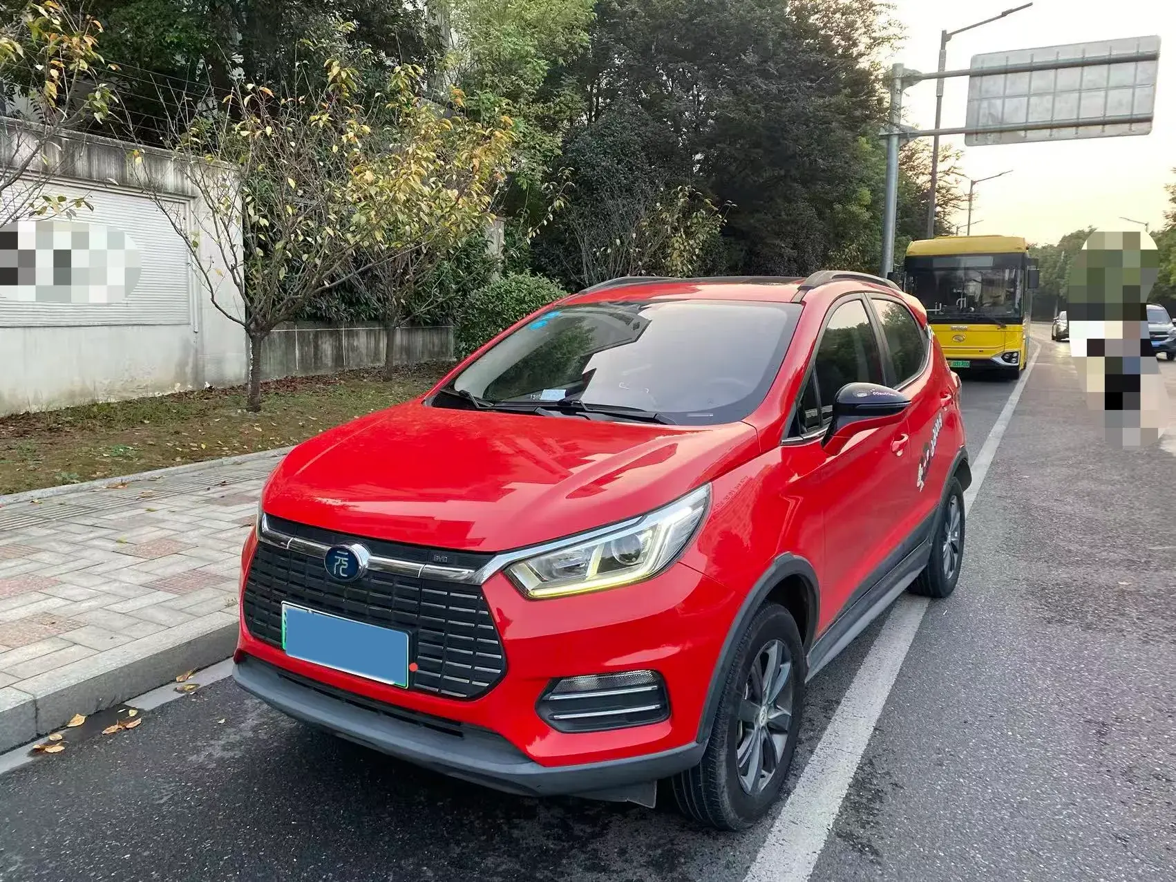 2018 BYD YUAN view 1