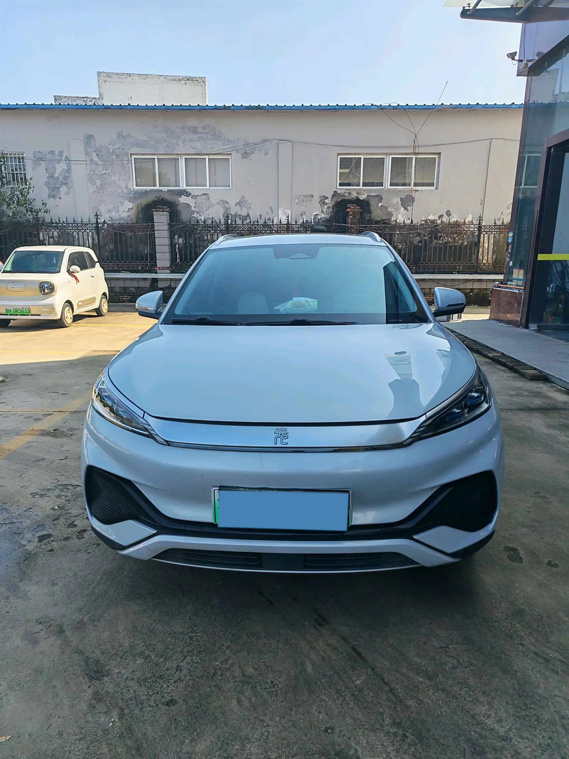 2022 BYD YUAN thumbnail 2