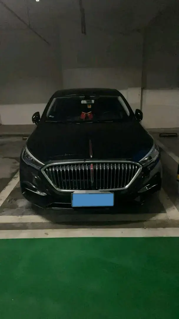 2022 HONGQI H5 thumbnail 2