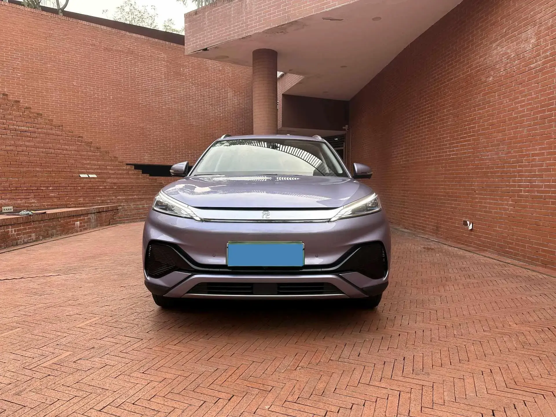 2023 BYD YUAN thumbnail 2