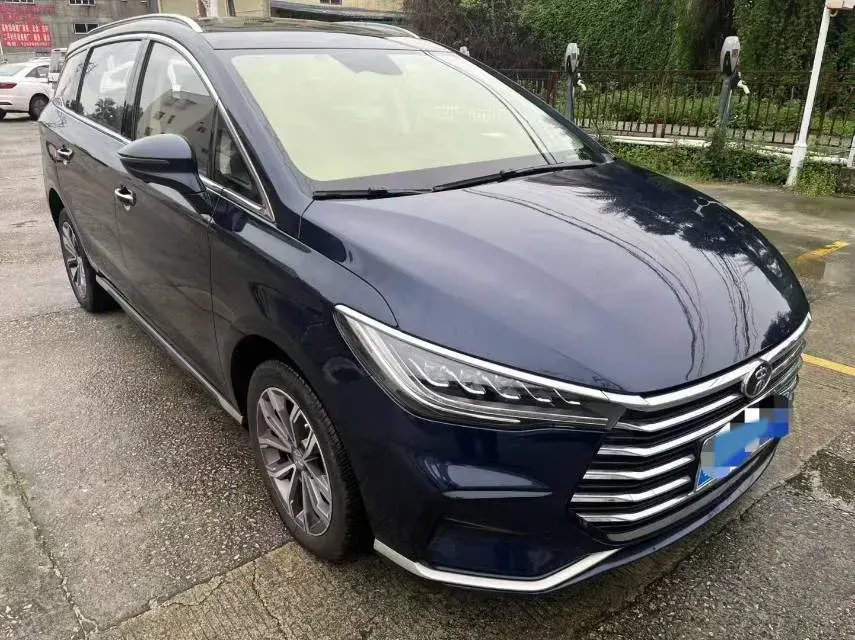 2021 BYD SONG thumbnail 3