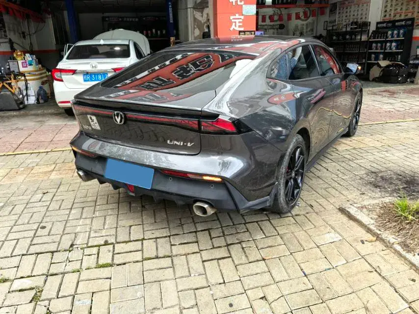 2022 CHANGAN UNI-V thumbnail 4