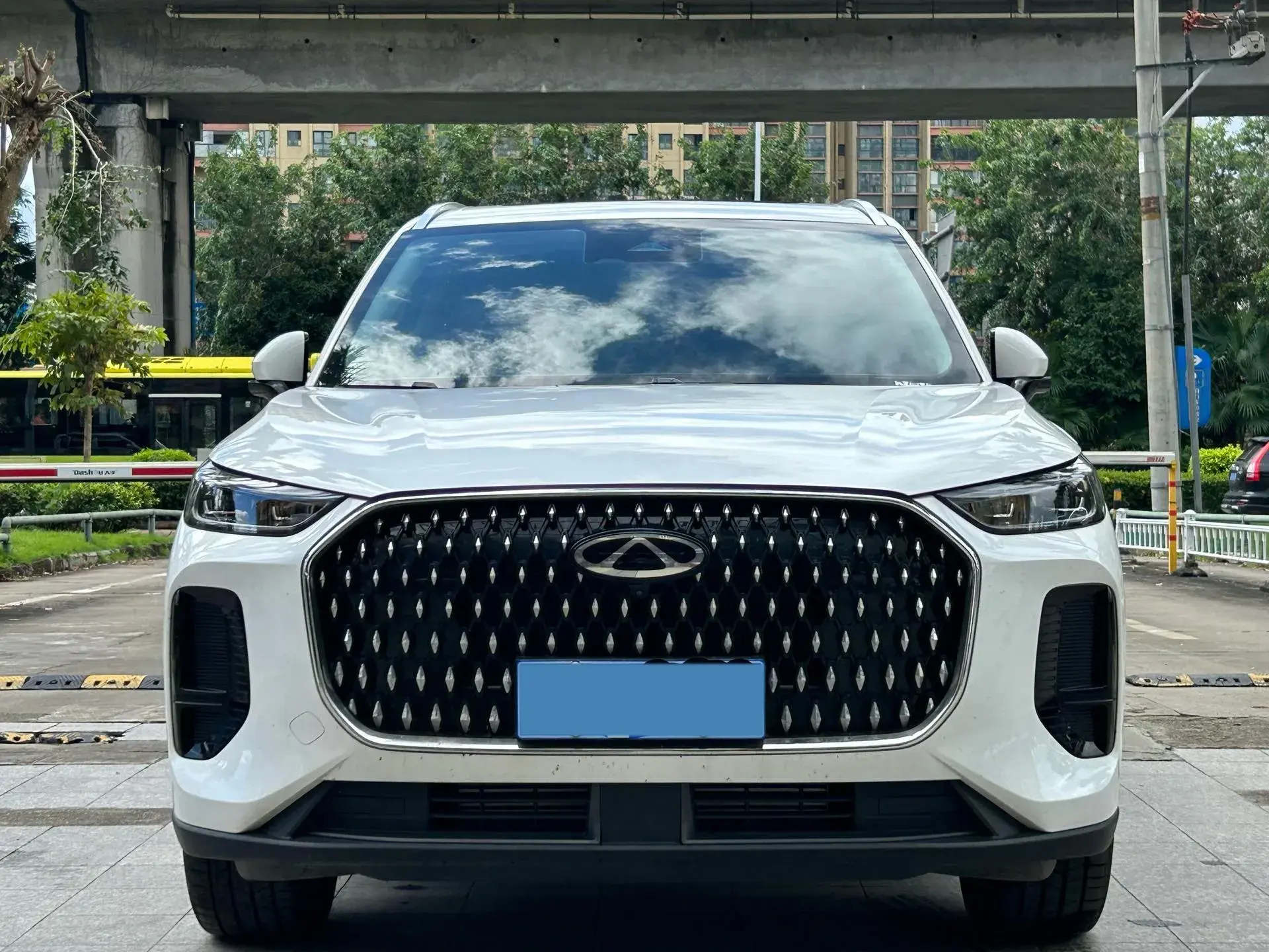 2024 CHERY TIGGO8L thumbnail 2