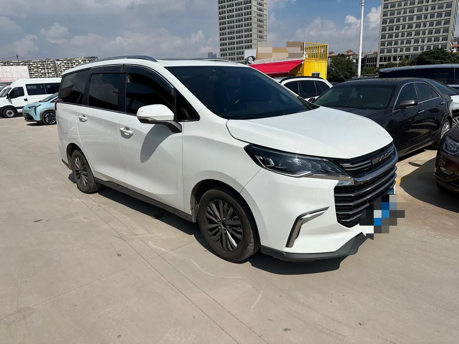 2021 MAXUS G50 thumbnail 3