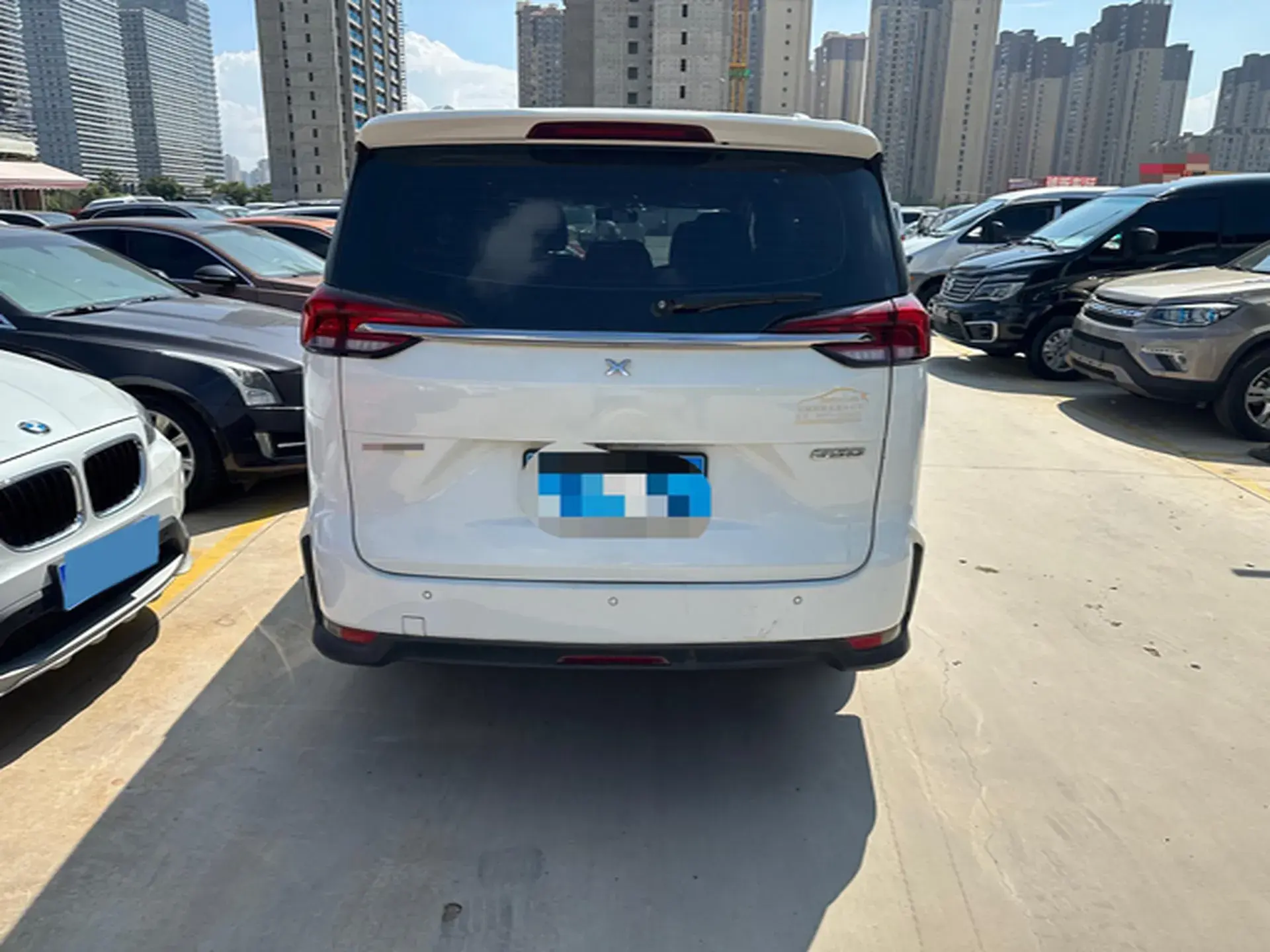 2021 MAXUS G50 thumbnail 4