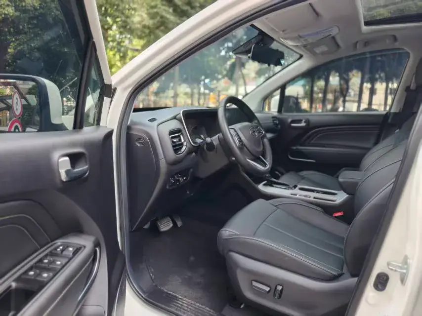 2021 GAC TRUMPCHI thumbnail 4