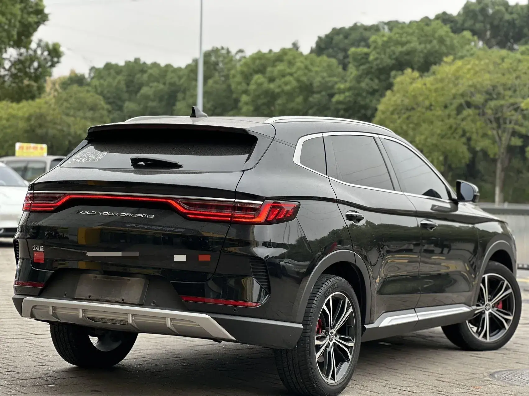 2020 BYD SONG thumbnail 4