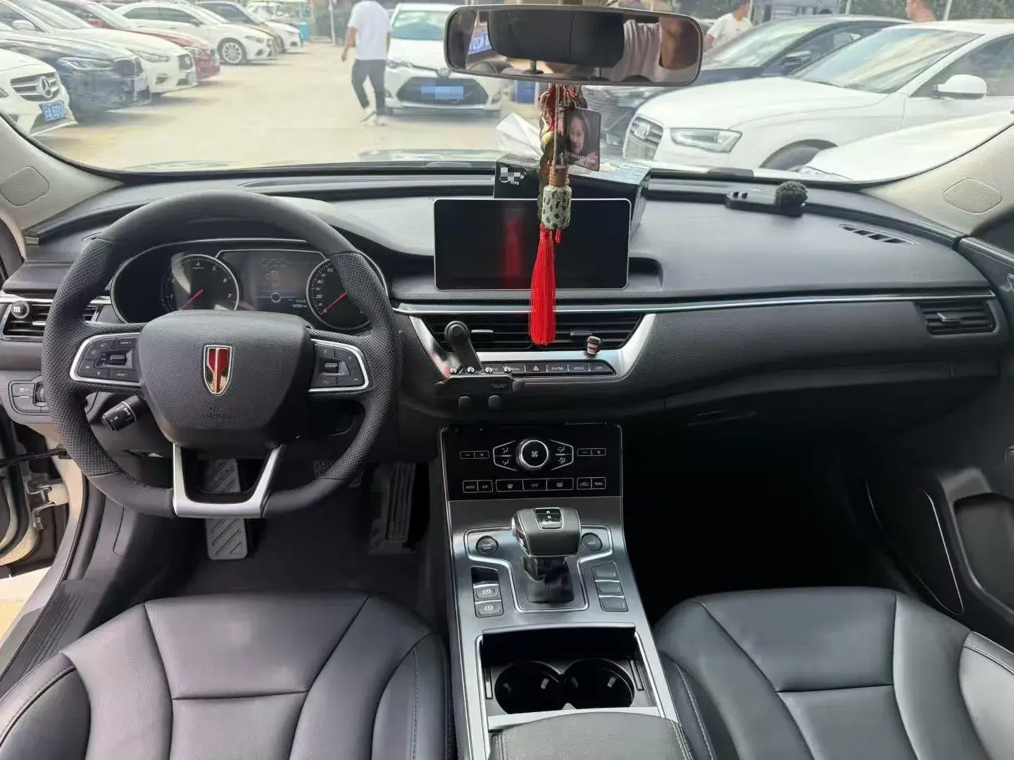 2020 HONGQI H5 thumbnail 4