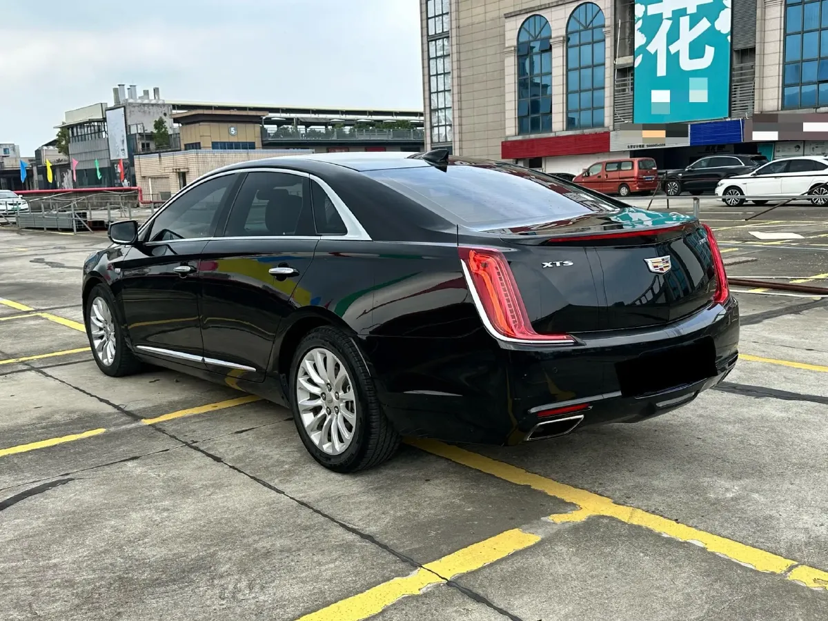 2018 Cadillac XTS 2.0T 269HP L4 6AT,autocango,china used car exporter,china ev exporter,chinese used car exporter,chinese used ev exporter