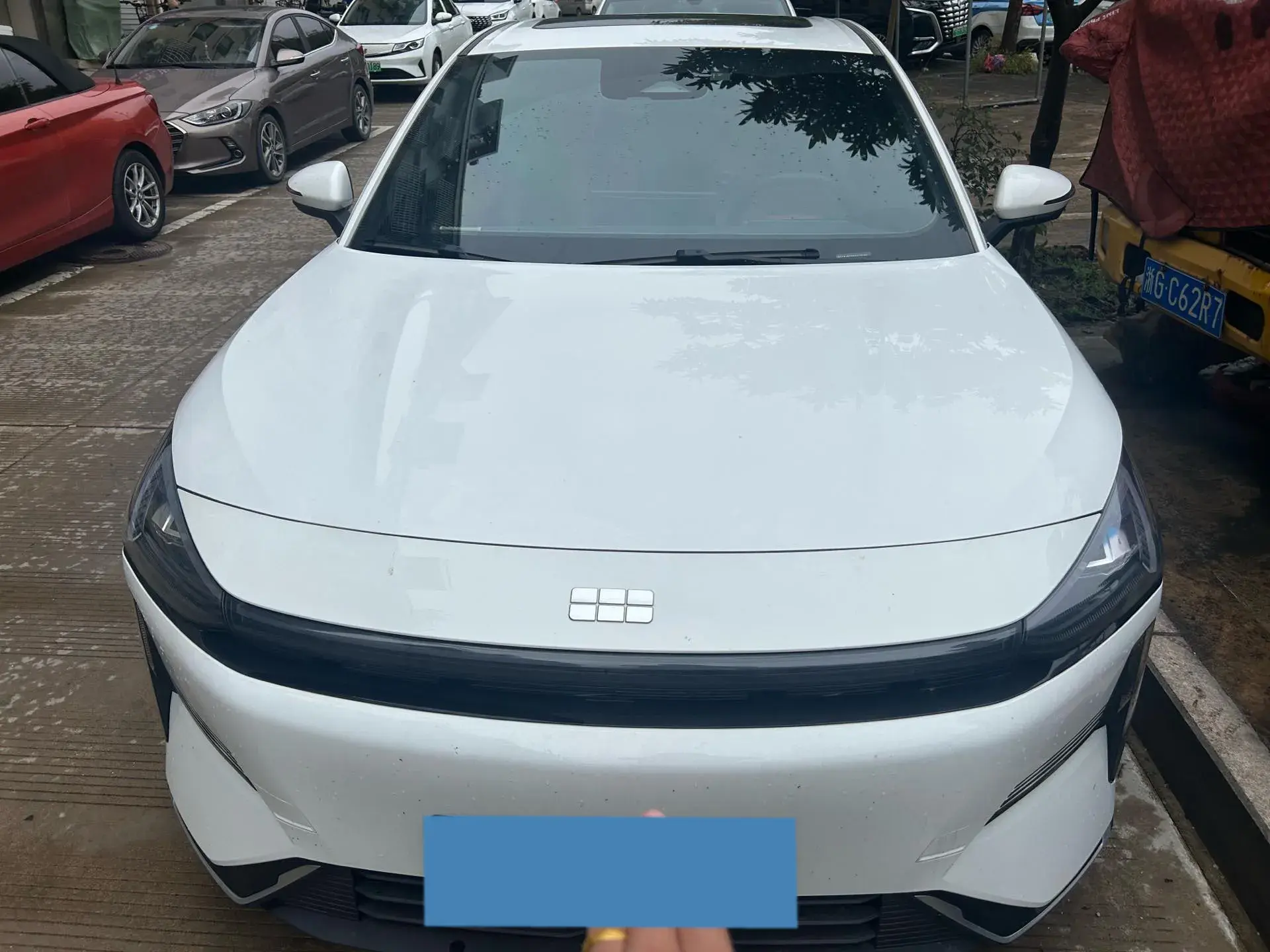 2025 GEELY GALAXY thumbnail 2