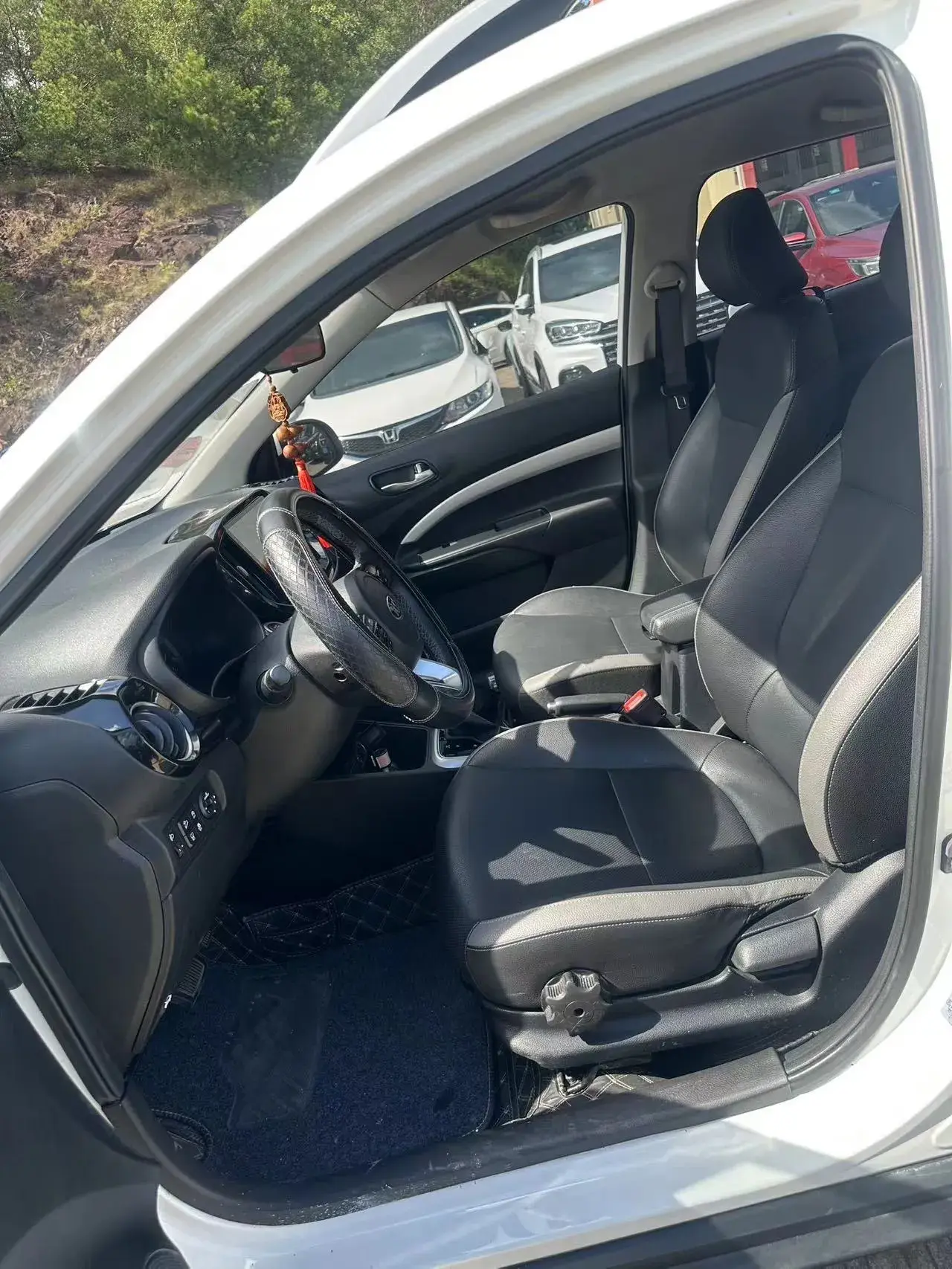 2019 KIA KX1 thumbnail 3