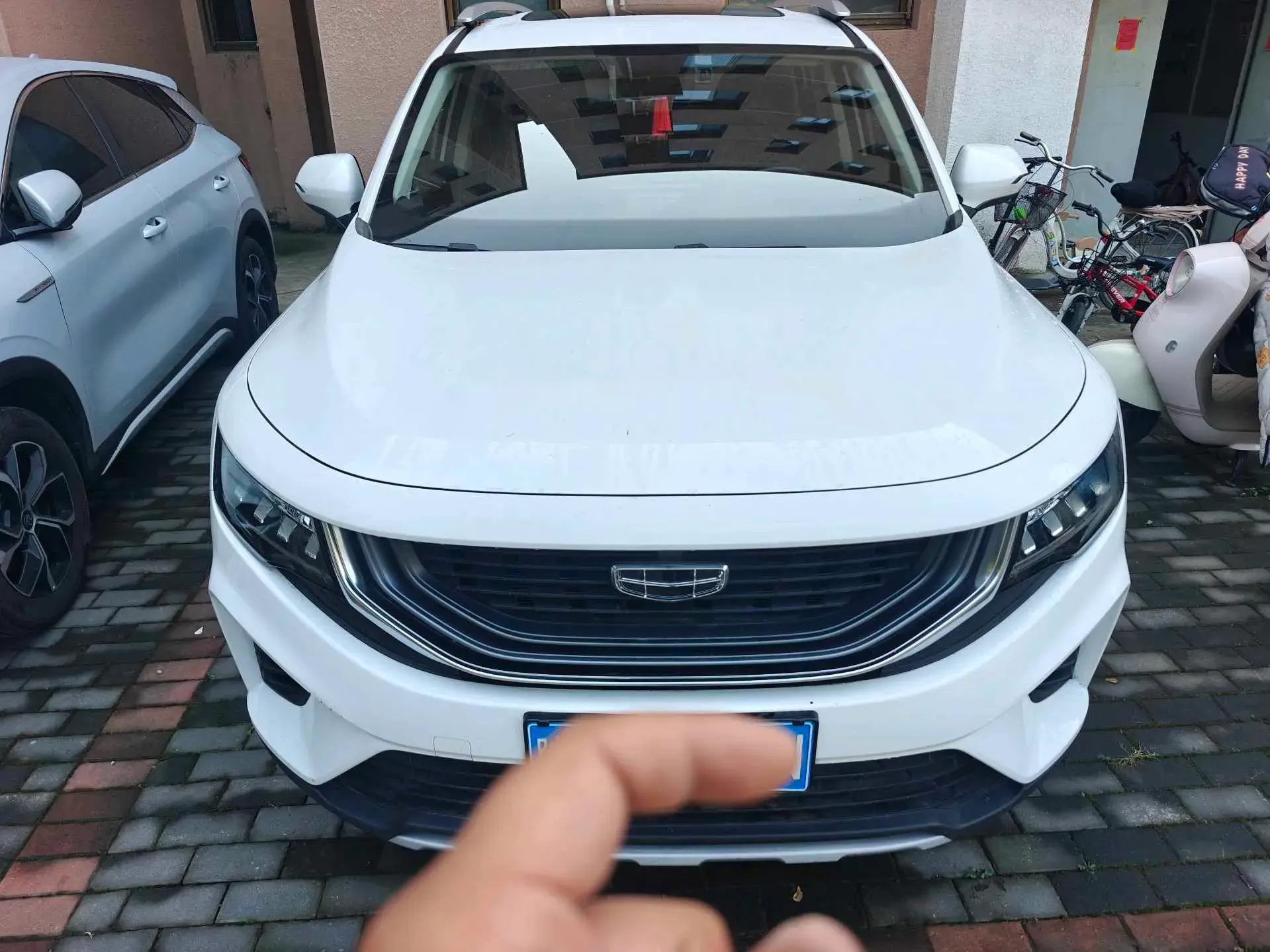 2020 GEELY OKAVANGO thumbnail 2