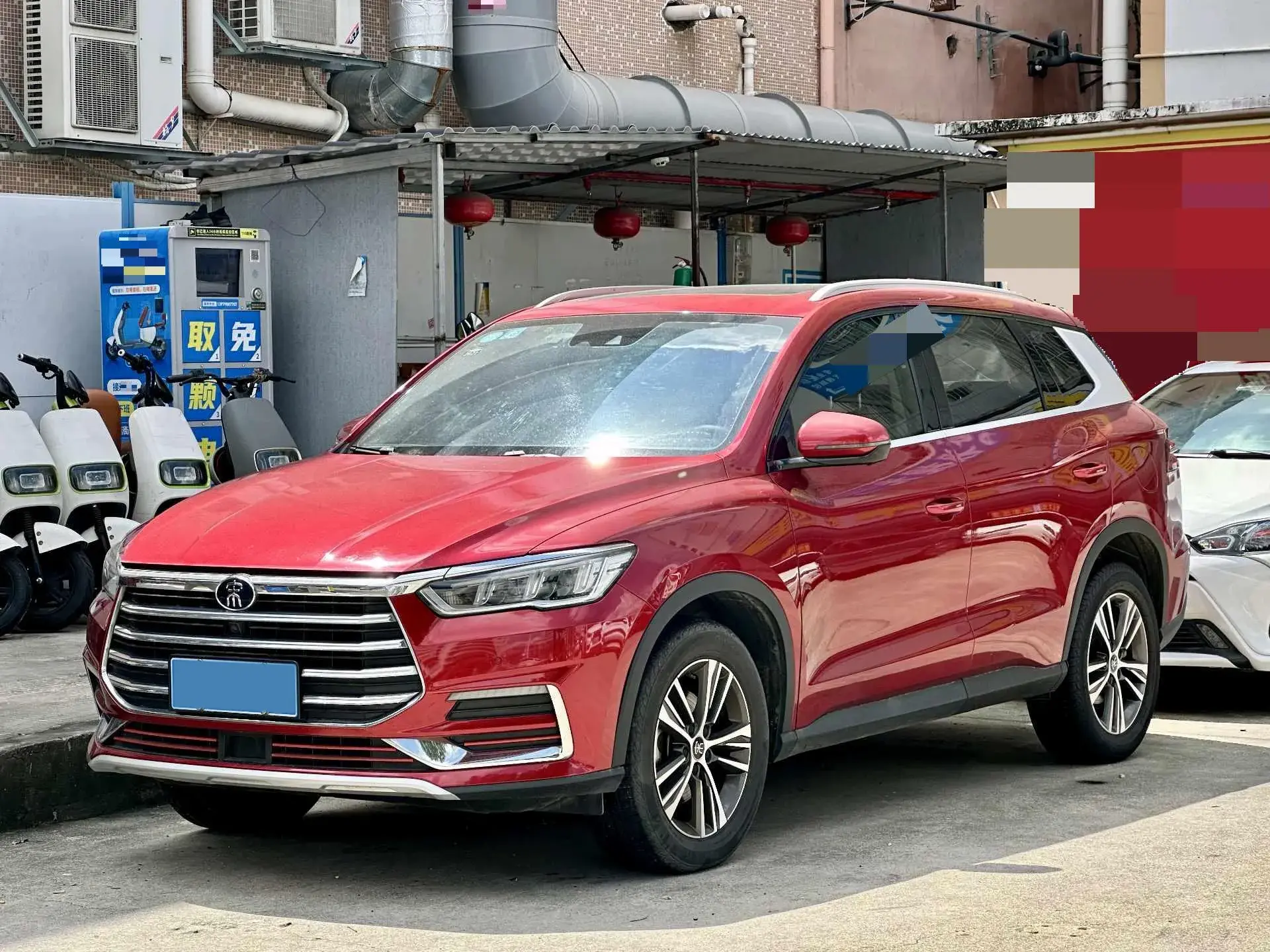 2019 BYD SONG view 1