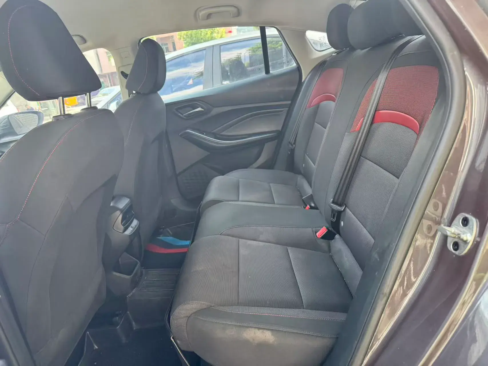 2021 MG 5 thumbnail 4