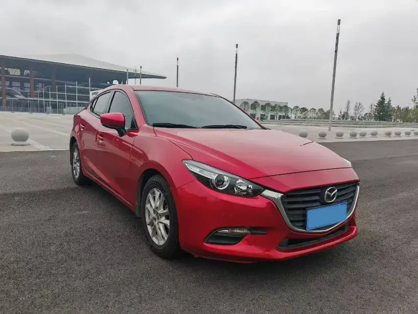 2017 MAZDA 3 thumbnail 3