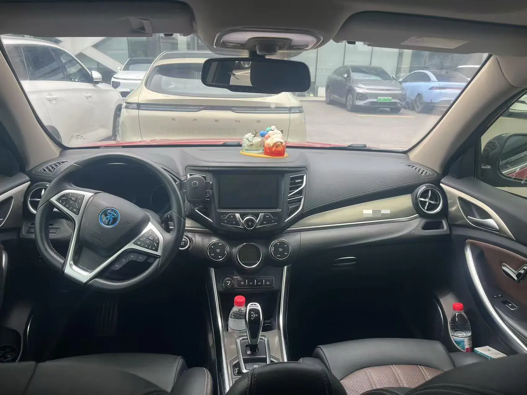 2017 BYD SONG thumbnail 4