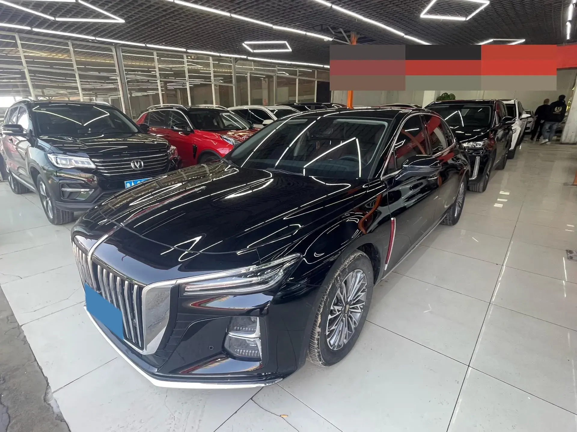 2024 HONGQI H5 view 1