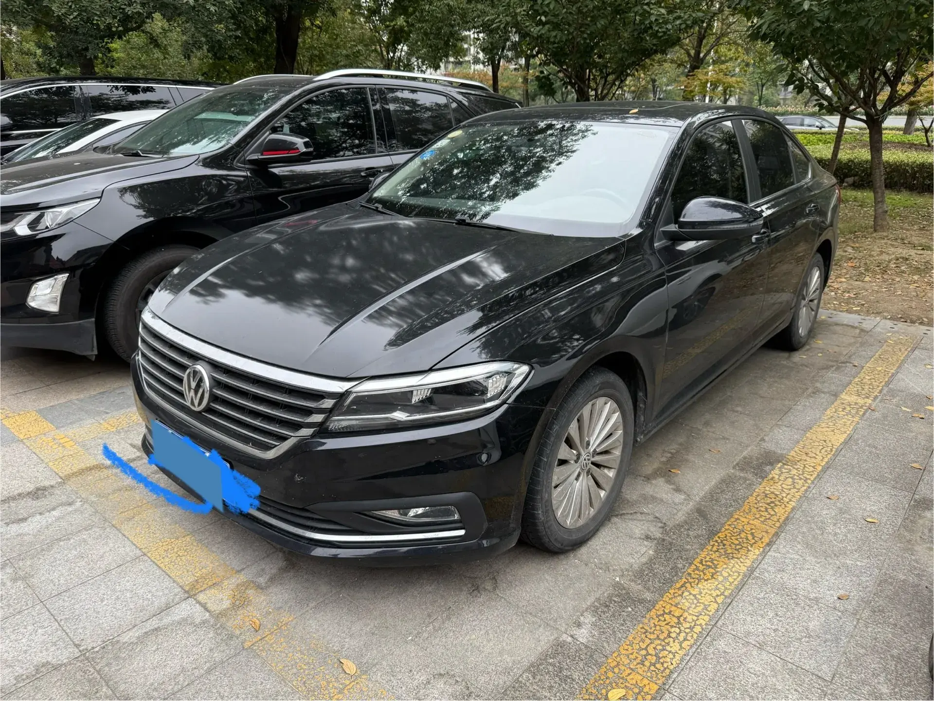 2018 VOLKSWAGEN LAVIDA view 1