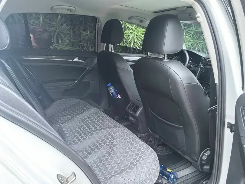 2020 VOLKSWAGEN GOLF thumbnail 3