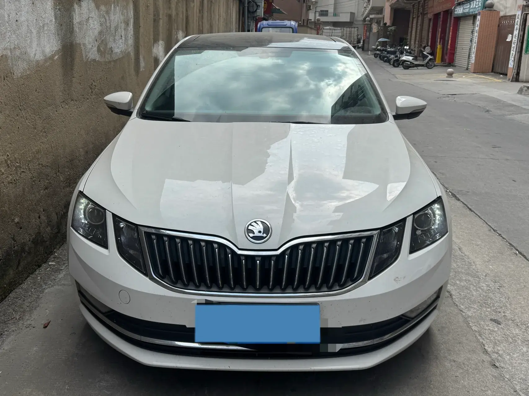 2019 SKODA OCTAVIA thumbnail 2