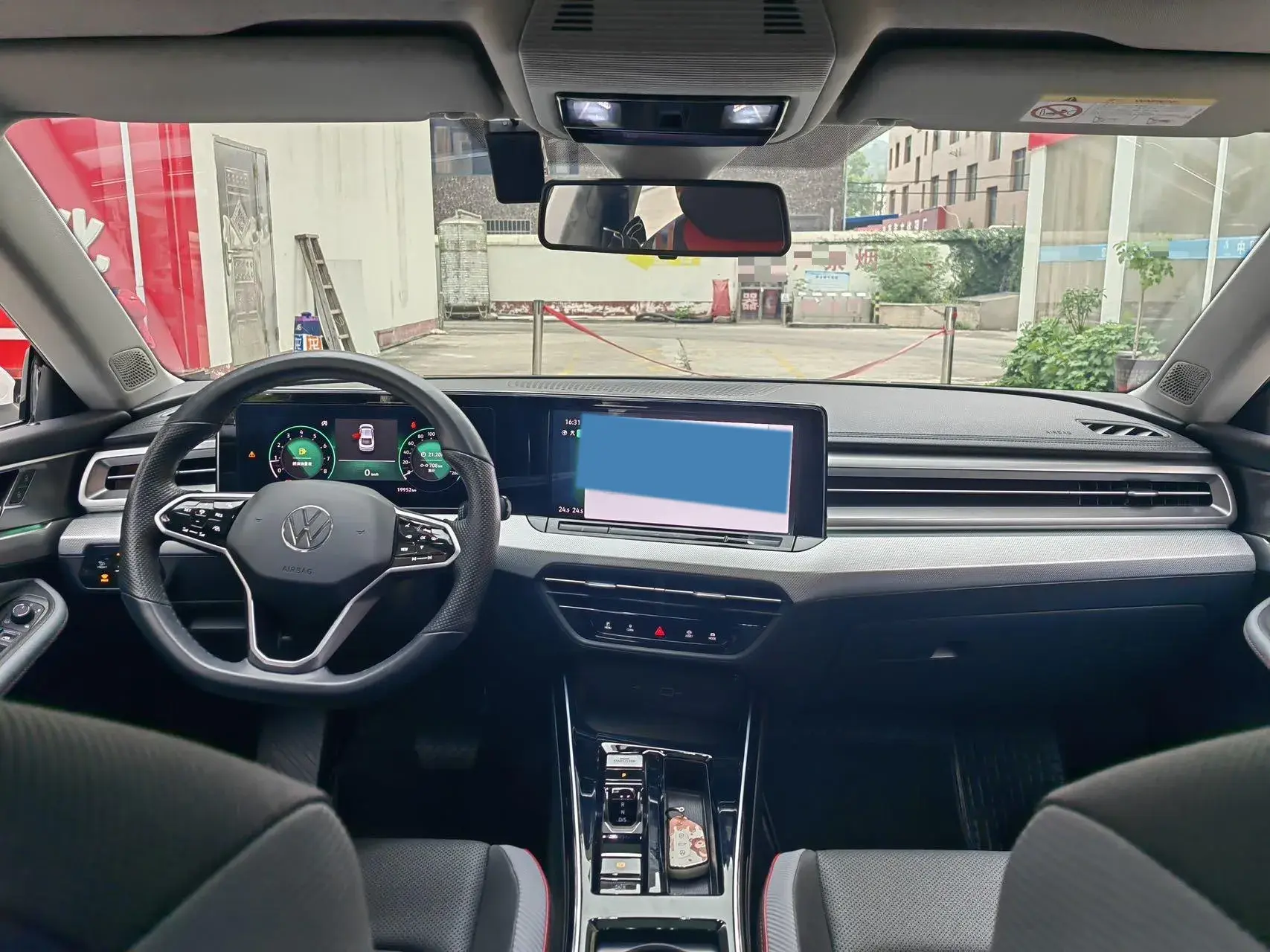 2022 VOLKSWAGEN LAMANDO thumbnail 4