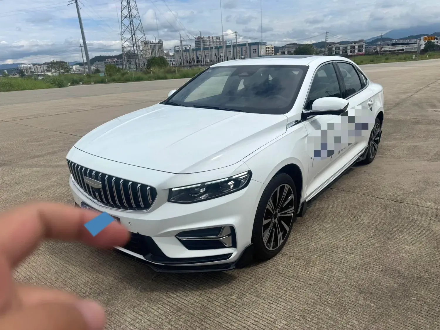 2025 GEELY PREFACE view 1