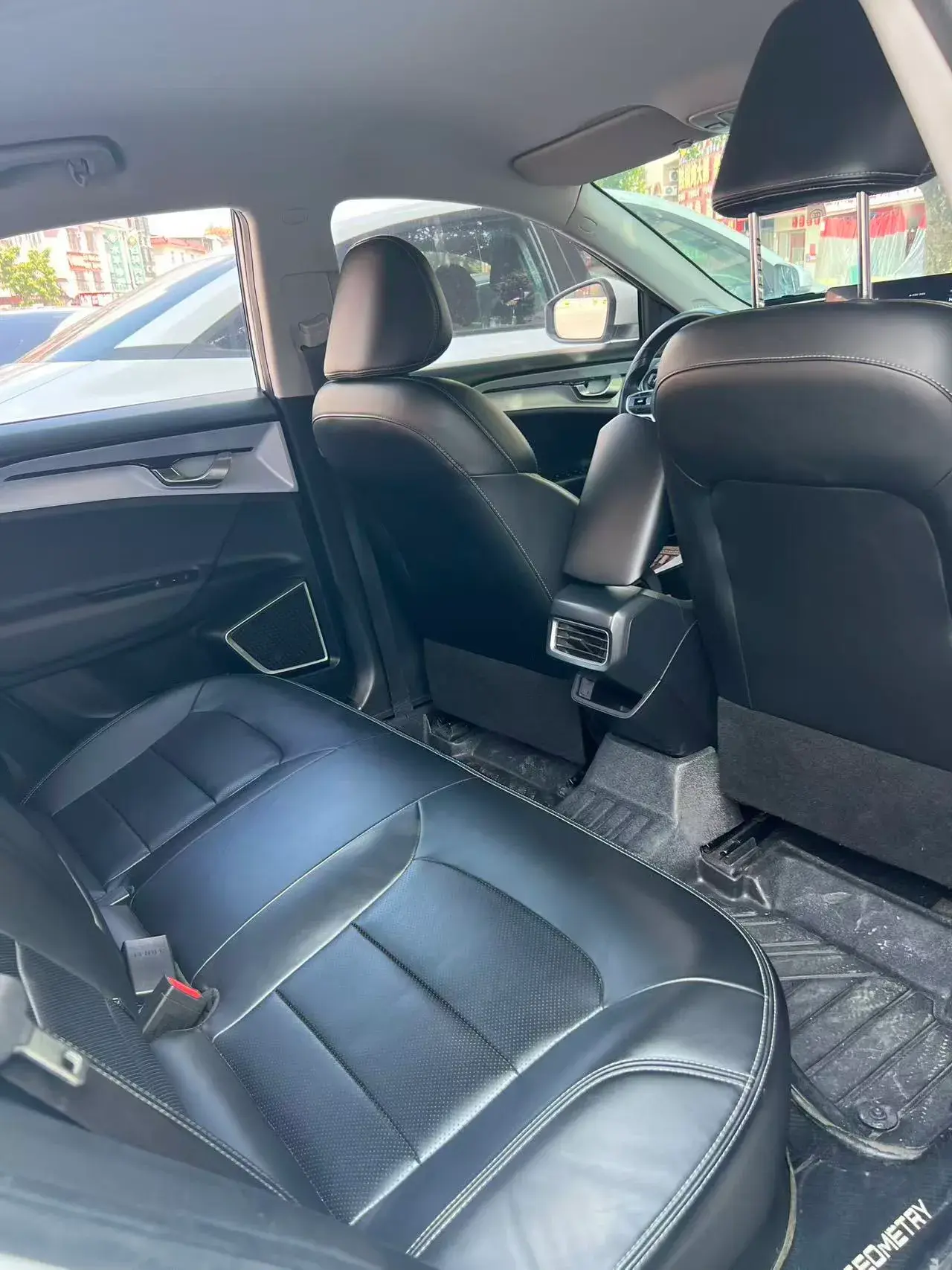 2022 GEOMETRY A thumbnail 3