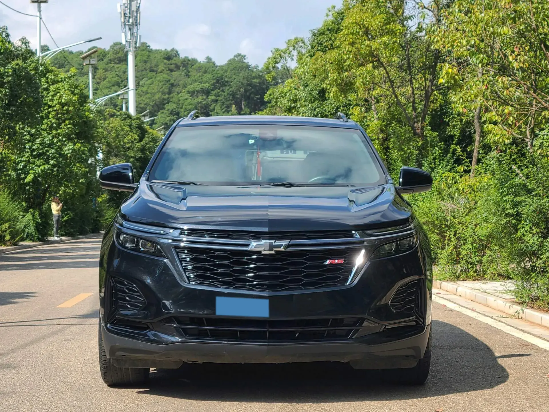 2021 CHEVROLET EQUINOX thumbnail 2