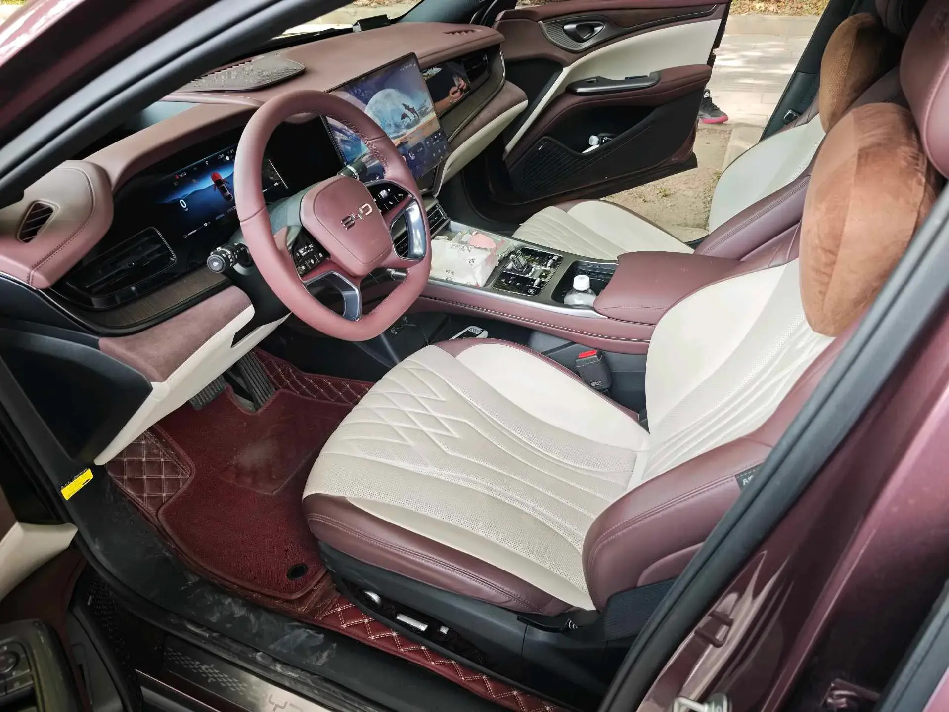 2024 BYD SEAL thumbnail 2