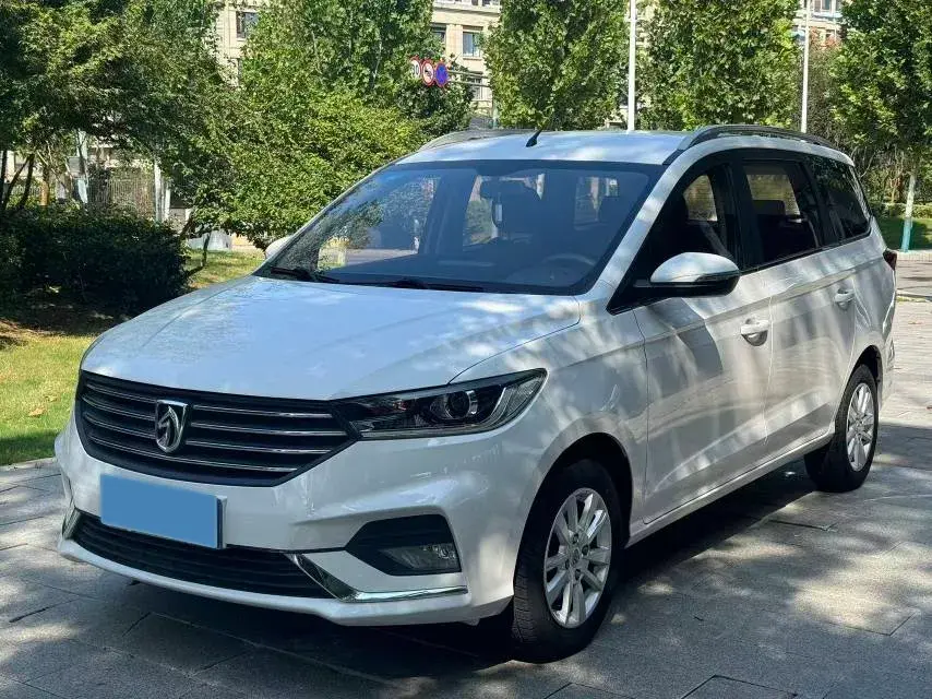 2019 BAOJUN 360 view 1