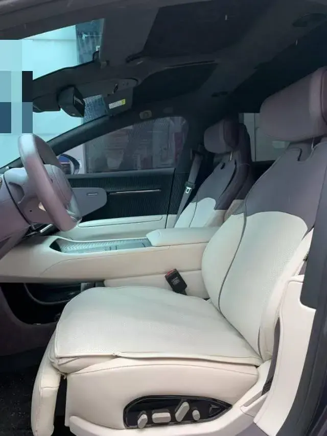 2024 AVATR 12 thumbnail 4