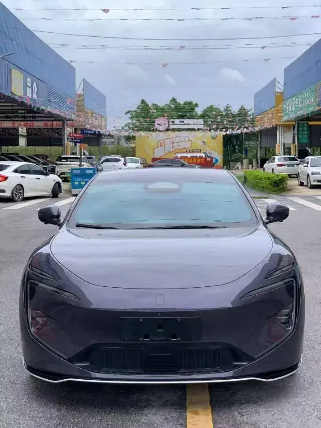 2024 AVATR 12 thumbnail 2