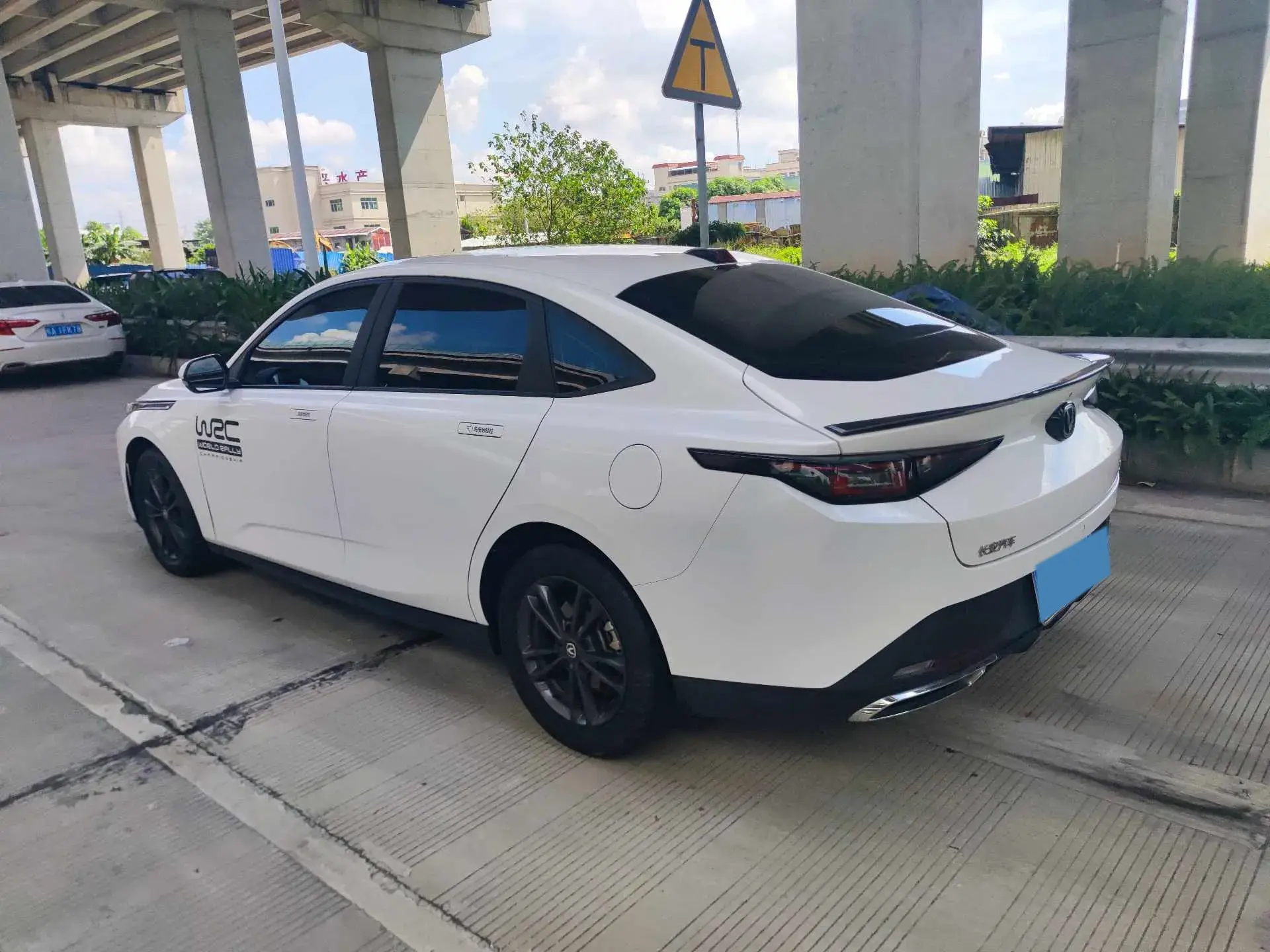 2023 CHANGAN LAMORE thumbnail 4