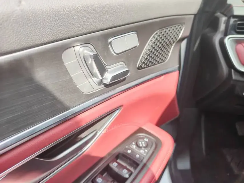 2024 JETOUR X70 thumbnail 4