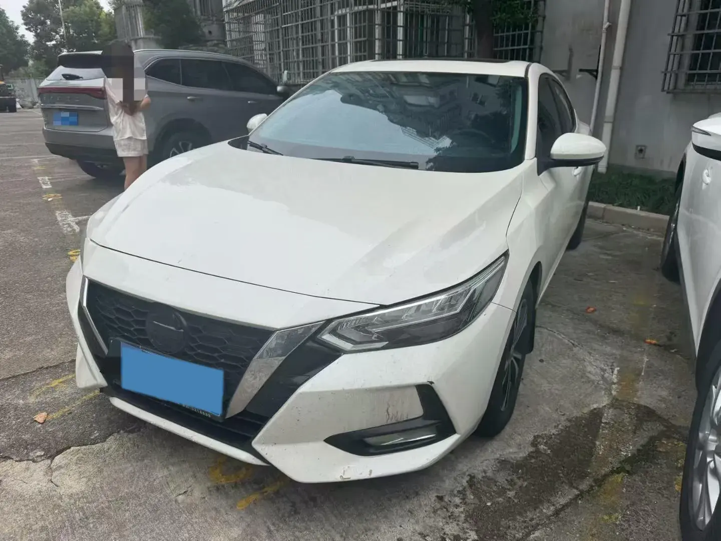 2021 NISSAN SYLPHY view 1