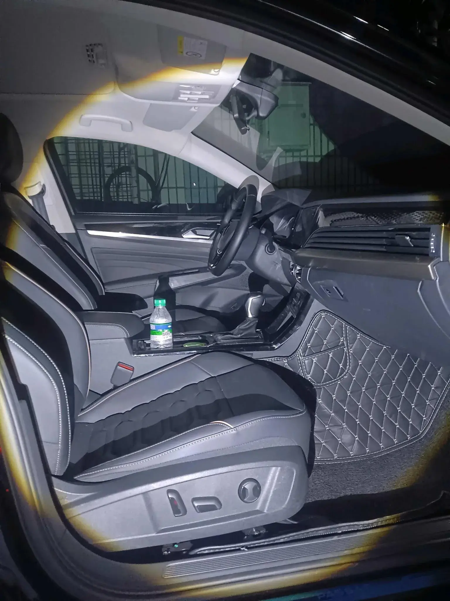 2020 VOLKSWAGEN PASSAT thumbnail 4